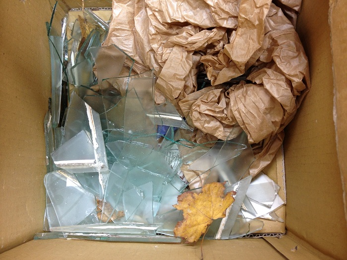 glass-fragments-send-to-me-by-the-customer.jpg
