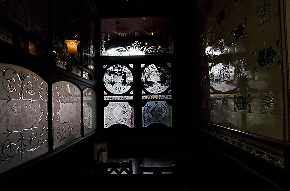 e-kings head interior1.jpg